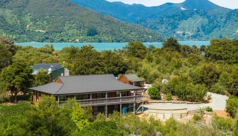 16 Tai Close, Kaiuma Bay