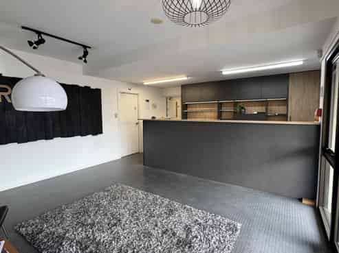 292sqm office space in Wairau Valley – great value