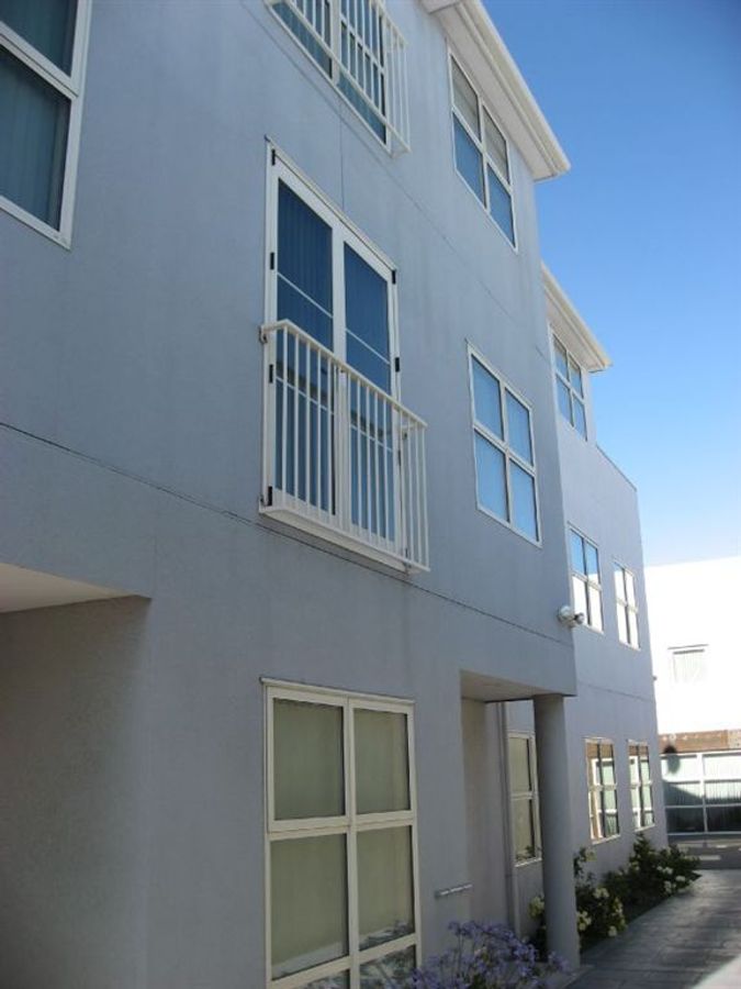 Centrally Located Office - For Lease - Ansicht 3