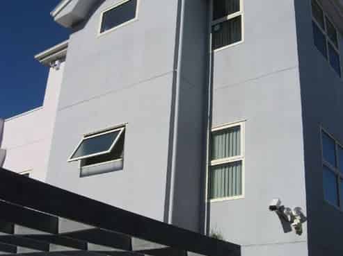 Centrally Located Office - For Lease