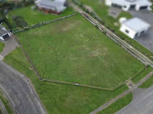 2 Nicolas Place, Foxton Beach