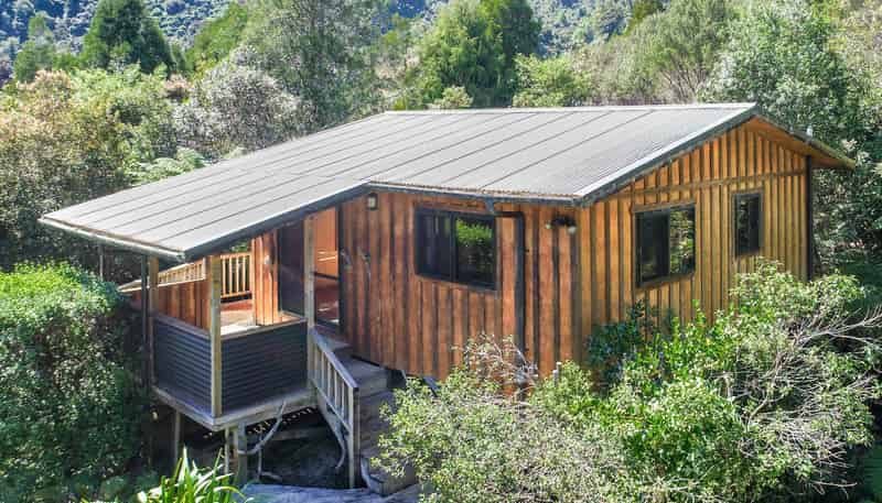 304 Mokihinui Preserve, Seddonville