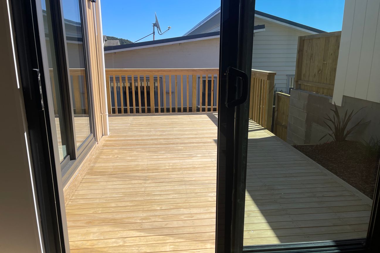 Amazing Value! Brand New Standalone Home - Widok 3