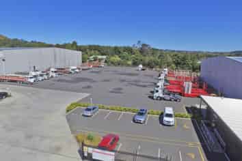 1,500M² - 2,000M² OF TRANSPORT YARD
