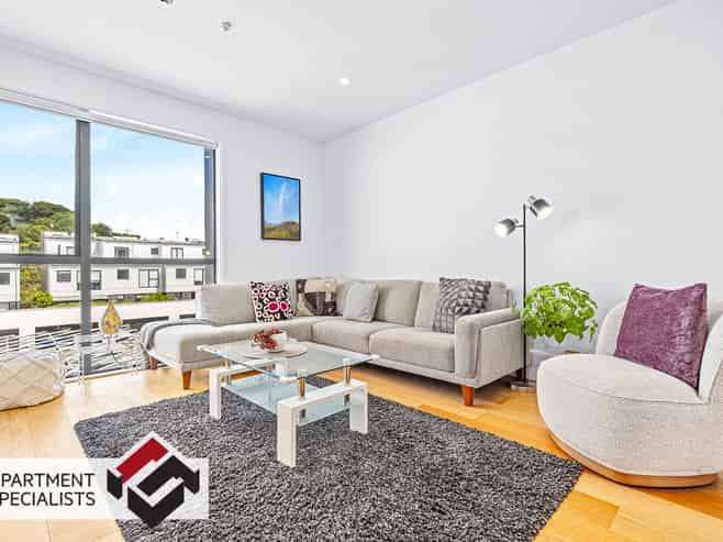 987 Mt Eden Road, Three Kings