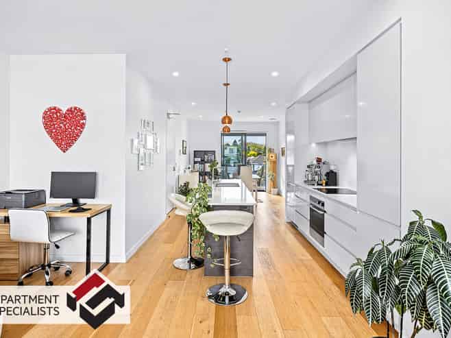987 Mt Eden Road, Three Kings