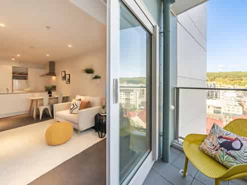 1004/74 Taranaki Street, Te Aro