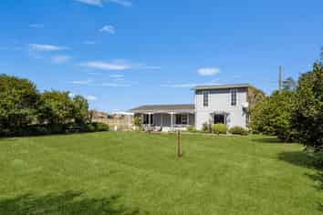 40 Haunui Road, Whangaehu