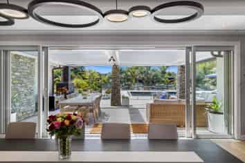 8a Jelas Drive, Riverhead