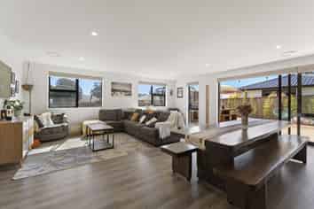 5 Te Puke Te Ao Way, Otaki