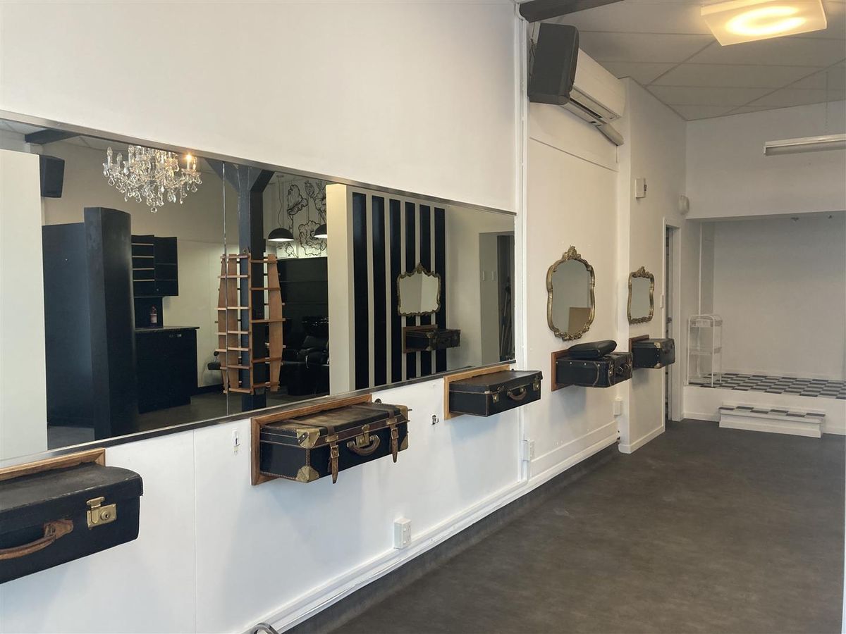 Stand Out Shop on State High One - Basin Reserve - Ansicht 6