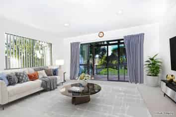 1/44 Fields Parade, Oteha