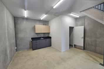 Brand New in Matakana!
