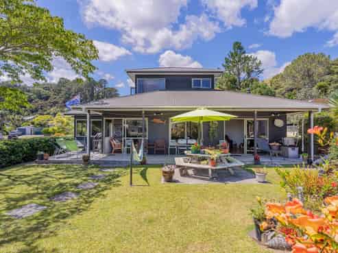 142 Opera Place, Whangapoua