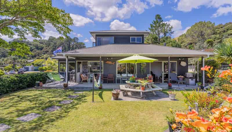 142 Opera Place, Whangapoua