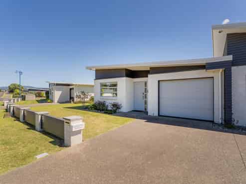 12 Vanita Drive, Whitianga