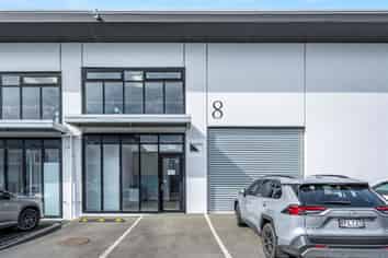Versatile Industrial Unit for Lease
