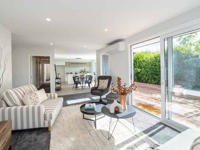 9 Macrocarpa Lane, Carterton