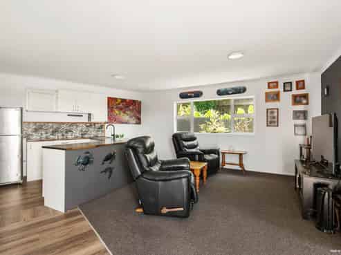 32  Wright Road, Aongatete