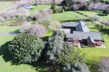 24 Derbyshire Lane, Karaka