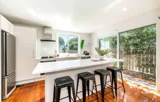35 Moana Road, Paraparaumu