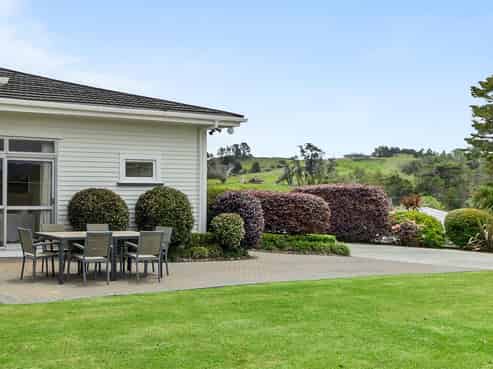  180 Hurndall Street West, Maungaturoto