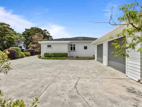  180 Hurndall Street West, Maungaturoto