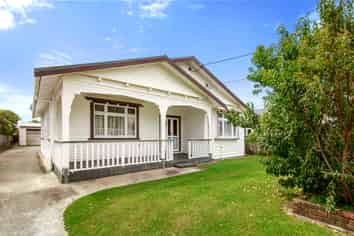 17 Graham Street, Petone