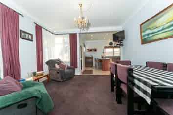 17 Graham Street, Petone