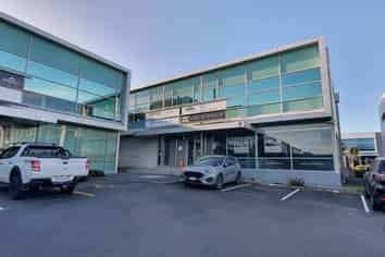 Office & Roller Door Storage - Offers Invited