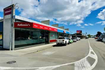 Prime hospitality & retail space for lease – Otaki