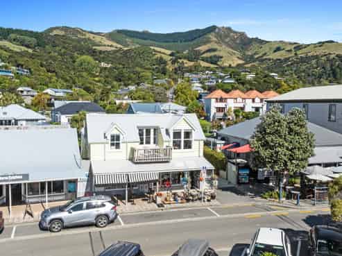 67 Beach Road, Akaroa