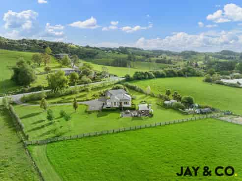 504 Ness Valley Road, Ness Valley