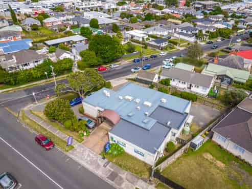 8 Archibald Road, Kelston