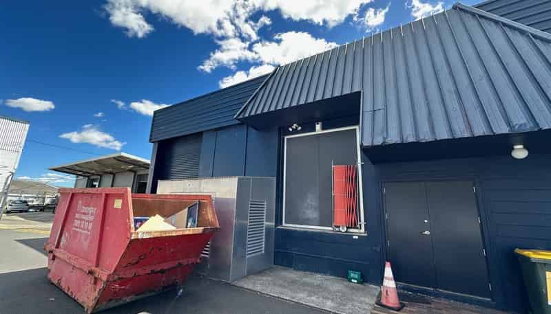  L1, 348 New North Road, Kingsland