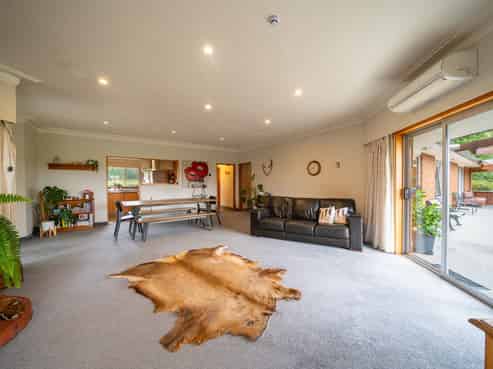 29 Hazeldale Road, Clinton