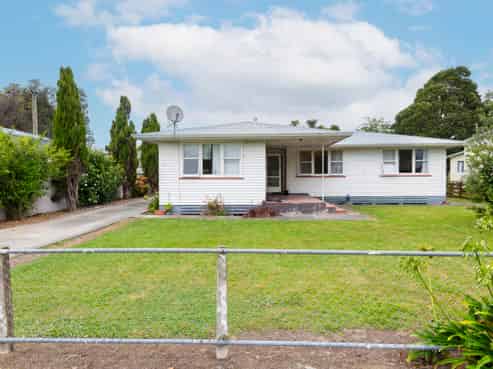 48 Solander Street, Tolaga Bay