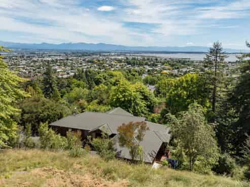 48d Selbourne Avenue, Richmond