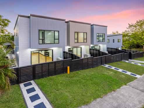 3/1 Photinia Place, Botany Downs