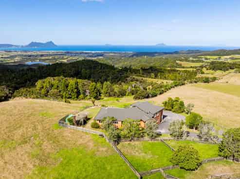 585 Ormiston Road, Waipu