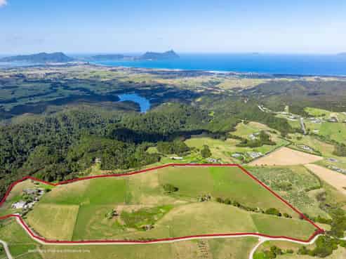 585 Ormiston Road, Waipu