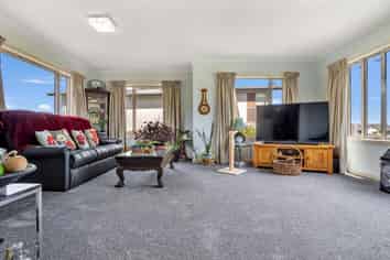 2 Vaucluse Drive, Nukuhau