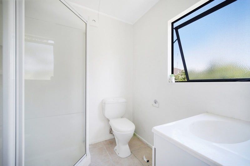 For Sale: Rare Investment Opportunity at 15 Glenmary Place, Papatoetoe, Auckland - Ansicht 5