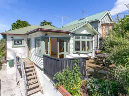 89 Britomart Street, Berhampore