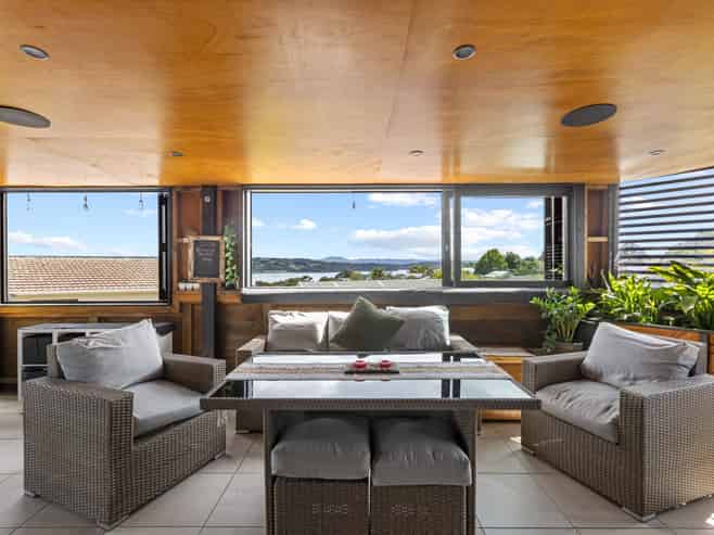 Auckland - Address withheld