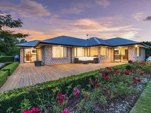 1897 South Eyre Road, West Eyreton