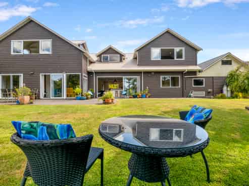575 Upper Pitone Road, New Plymouth Central