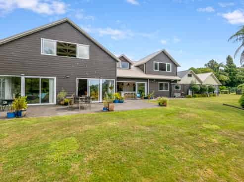 575 Upper Pitone Road, New Plymouth Central