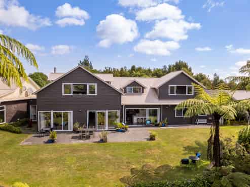 575 Upper Pitone Road, New Plymouth Central