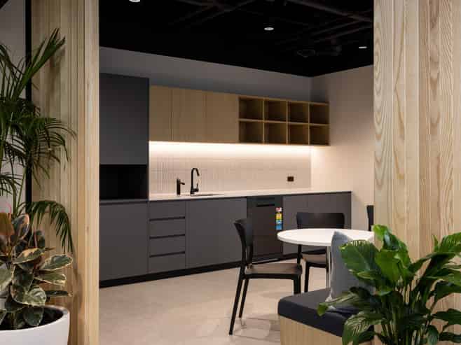 Modern Fully Fitted Office on Queen